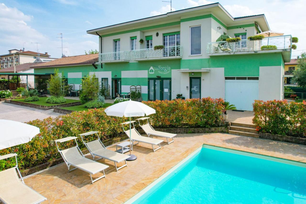 La Forgia Apartments เปสเคียรา เดล การ์ดา ภายนอก รูปภาพ